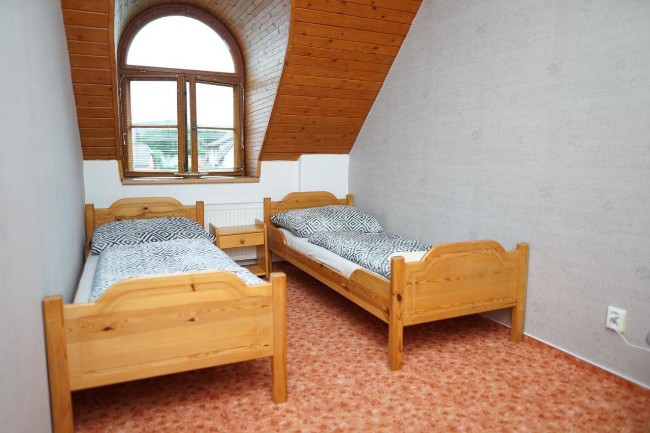 Penzion Terasa, Bed & Breakfast Velke Losiny Exterior photo